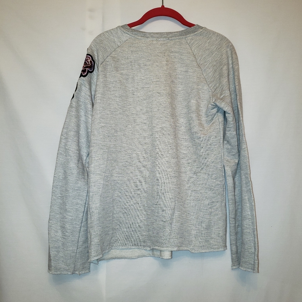 Derek Heart Gray Sweatshirt with Floral Embroidery - Picture 3 of 4